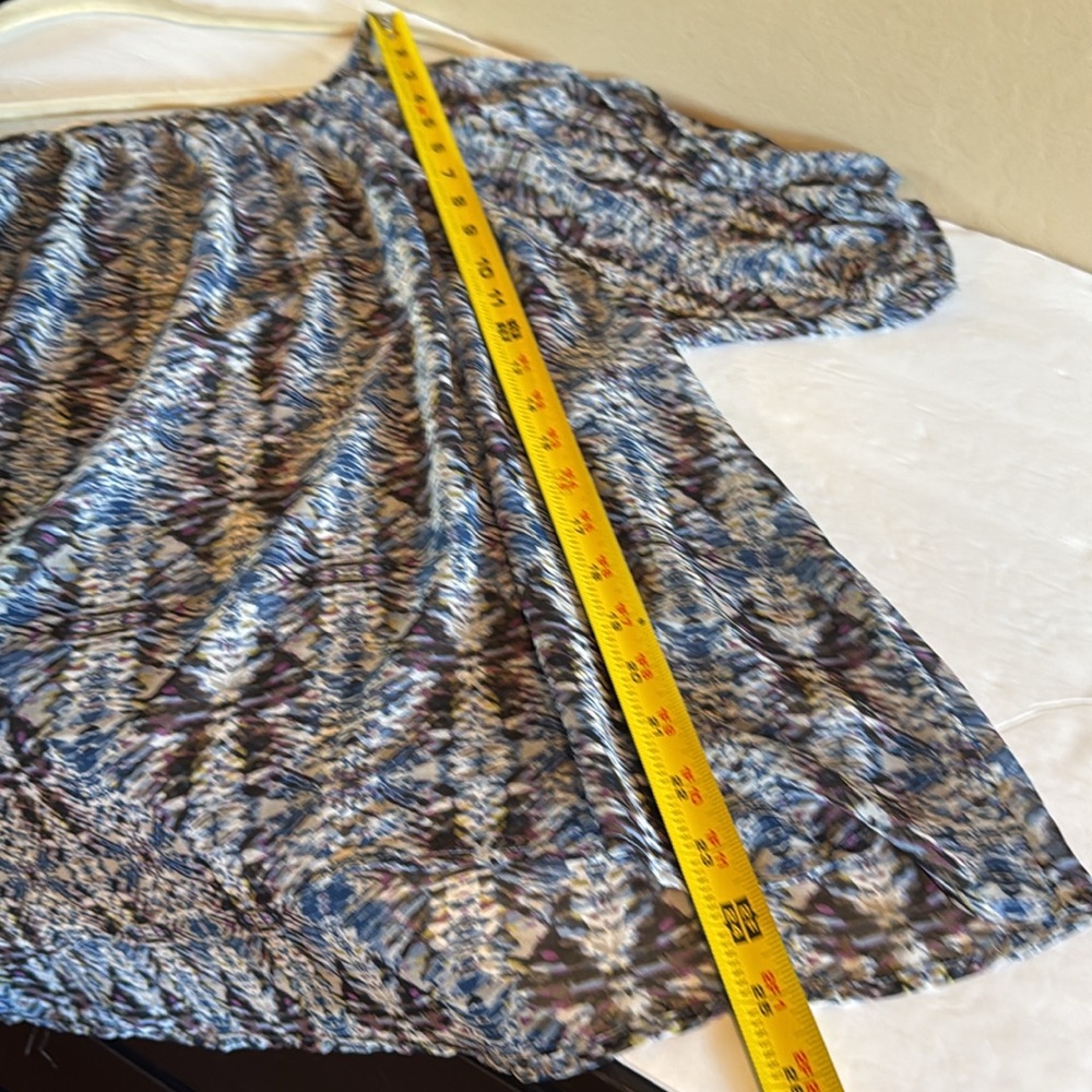 Veronicam Women’s Cold Shoulder Oversized Blouse Size Small - Picture 12 of 13